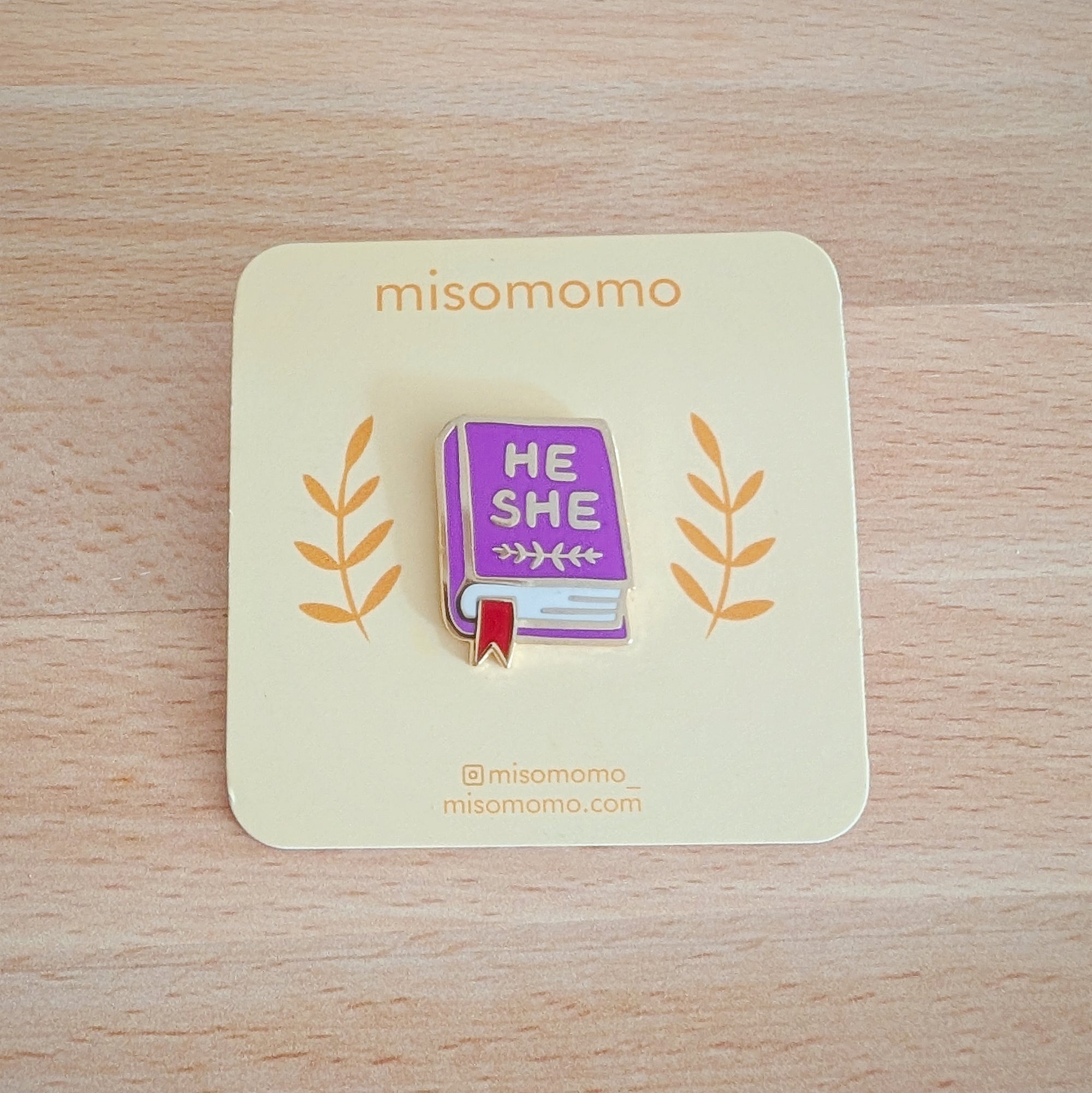 Pronoun Book Pin - he/she